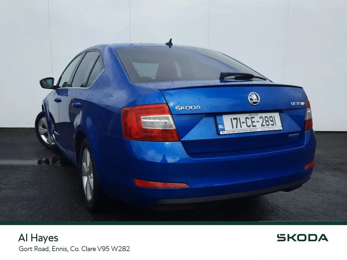 Skoda Octavia  loaded With Extras se Tech 1.6tdi - Image 3