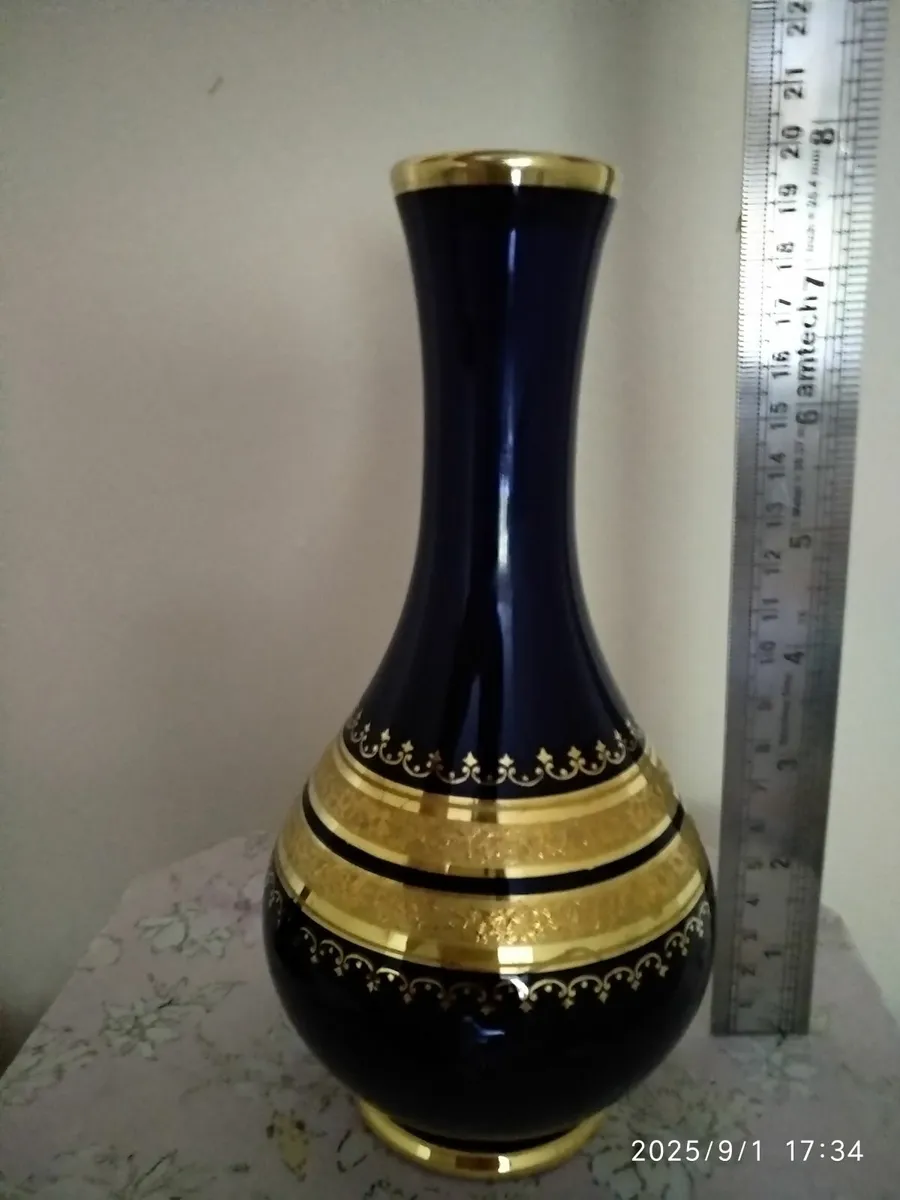 The vase - Image 3