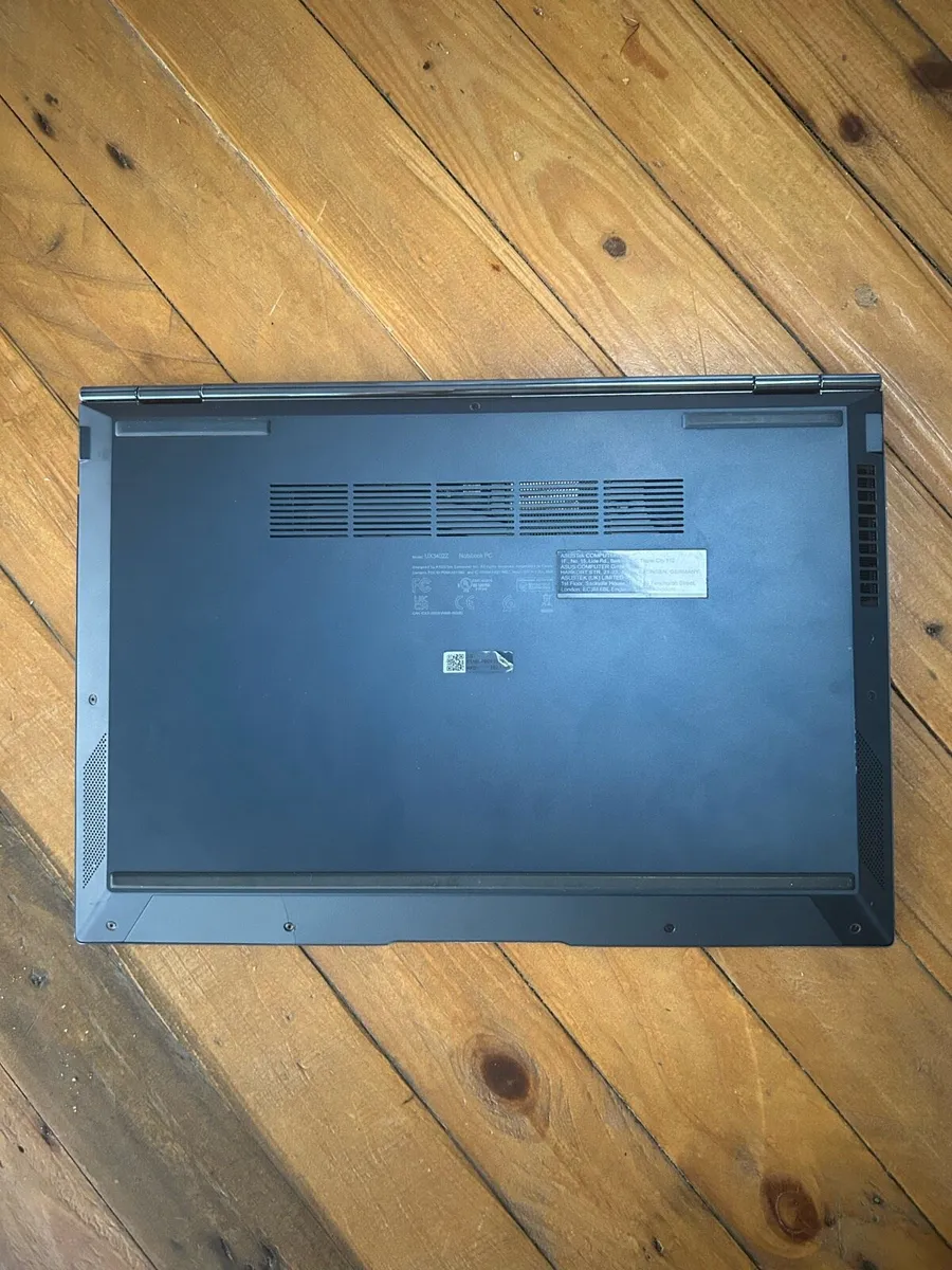 ASUS Zenbook OLED 90hz 2.8K laptop - Image 4