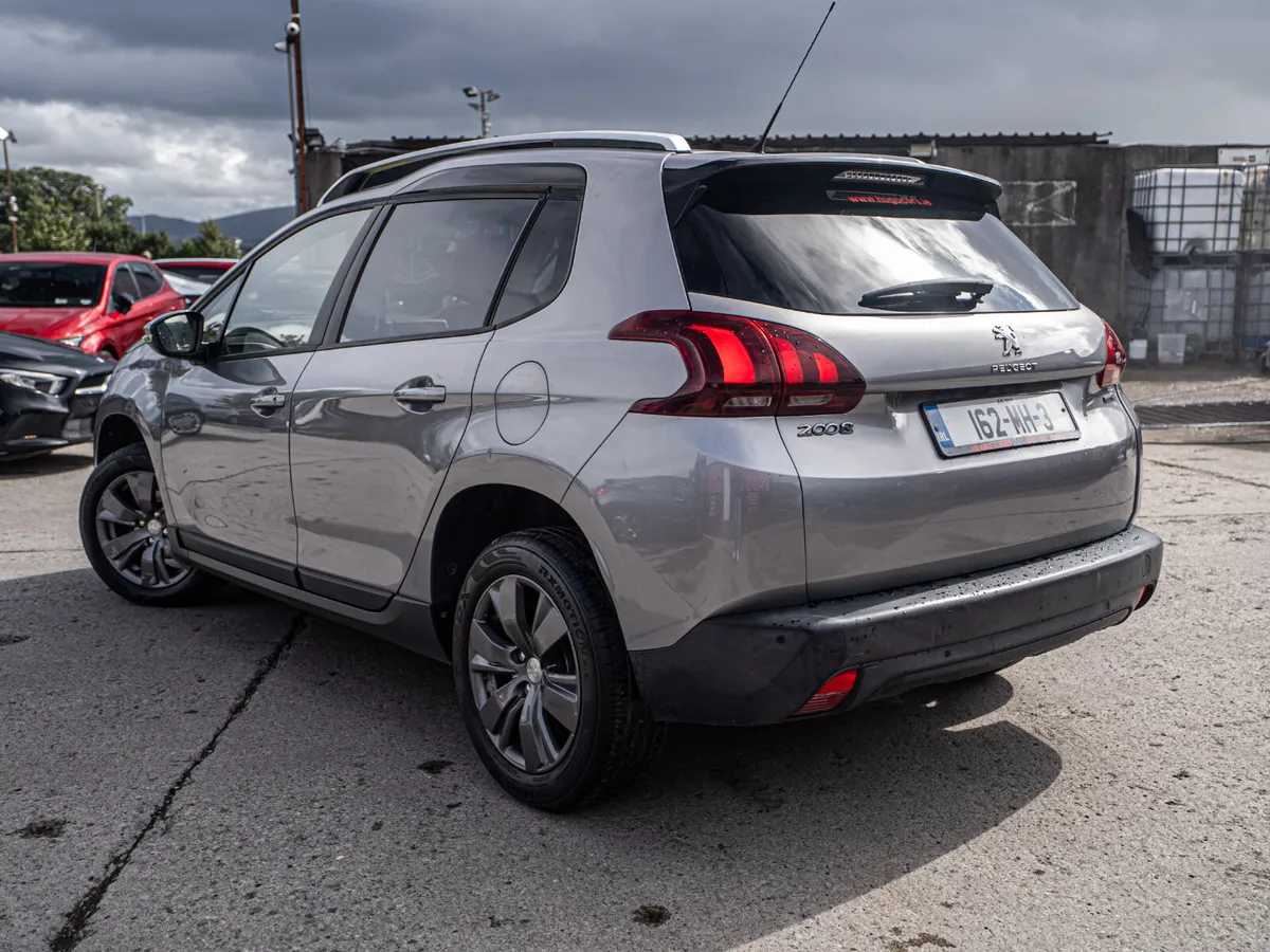 162 Peugeot 2008 1.2/Irish/Low kms/1yr warran - Image 2