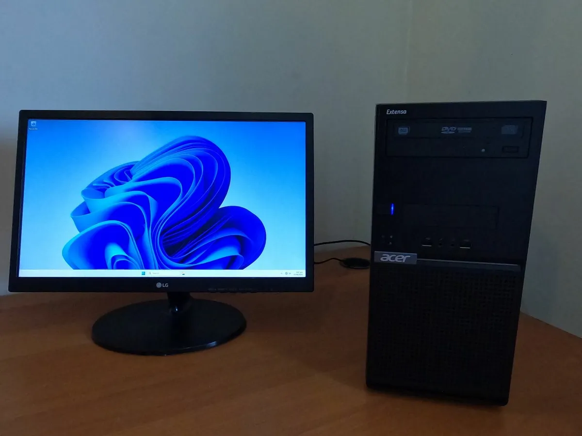Acer i5 Desktop PC + Free LG 22" Monitor | SSD - Image 2