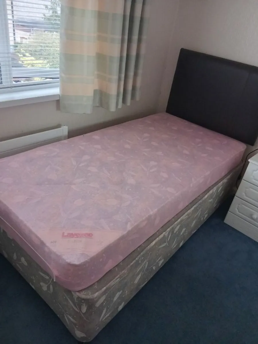 Single bed - Image 4