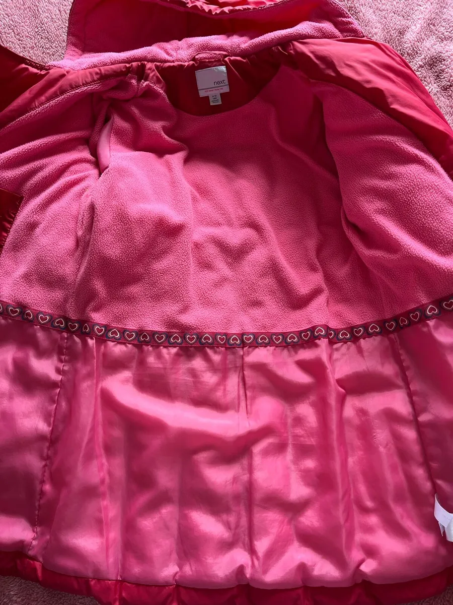 In perfect condition coats for girl - Image 2