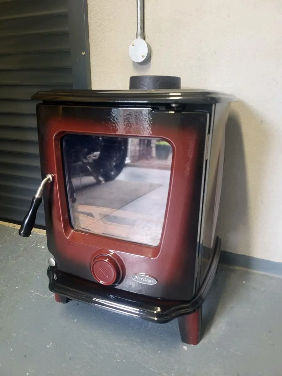 Heritage Cast Iron Stove 7.5KW - Image 2