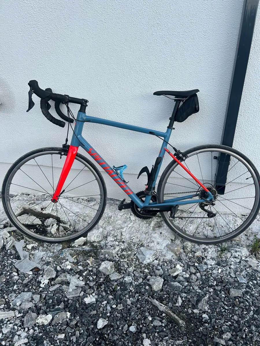 Specialized road bike - Image 1