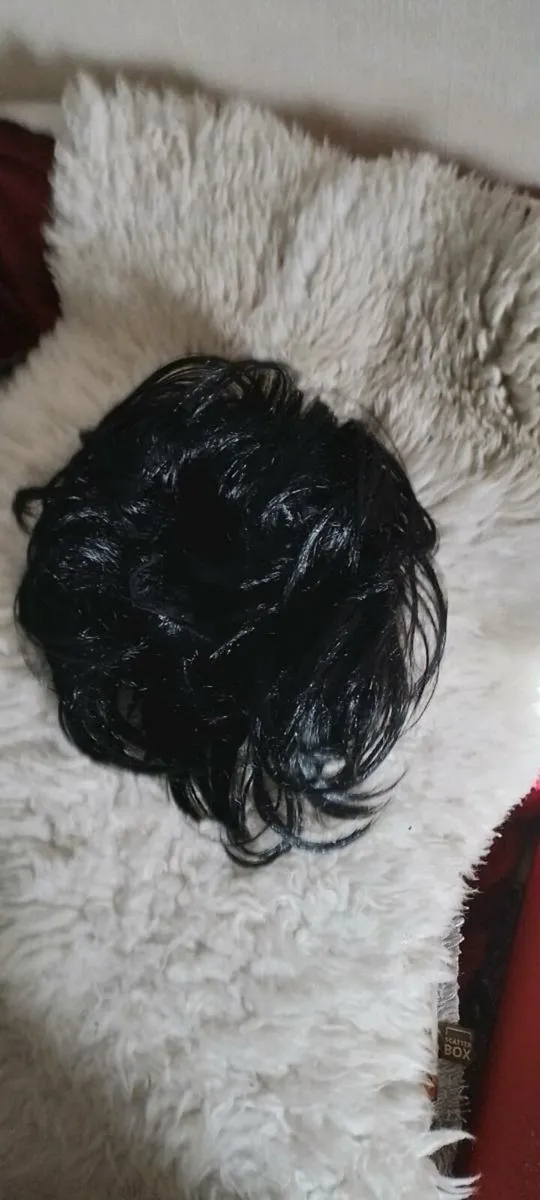 Crossdresser? Wigs ..lingerie silicone bra fillers - Image 1