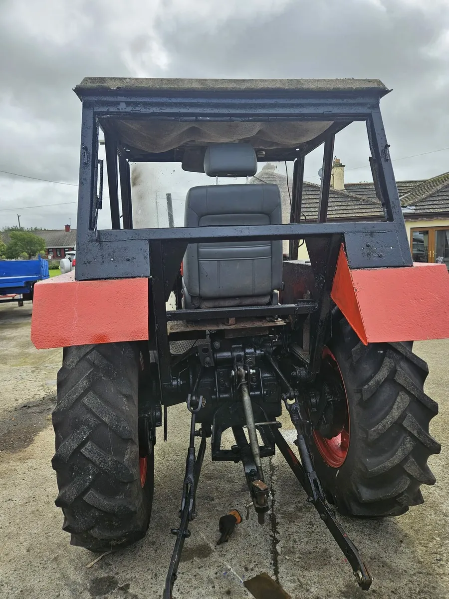 Zetor tractor - Image 3