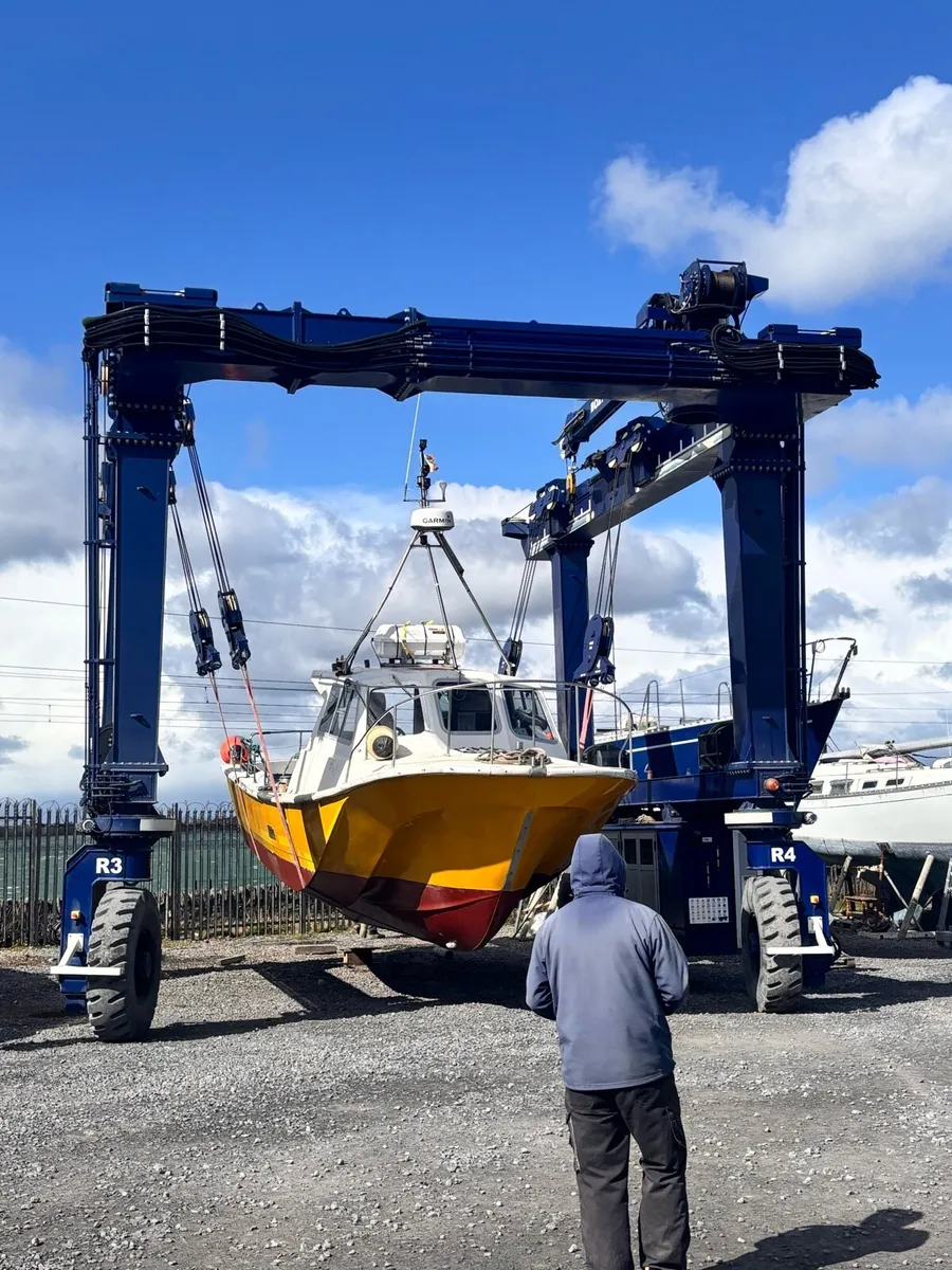 Offshore 105 - Image 2