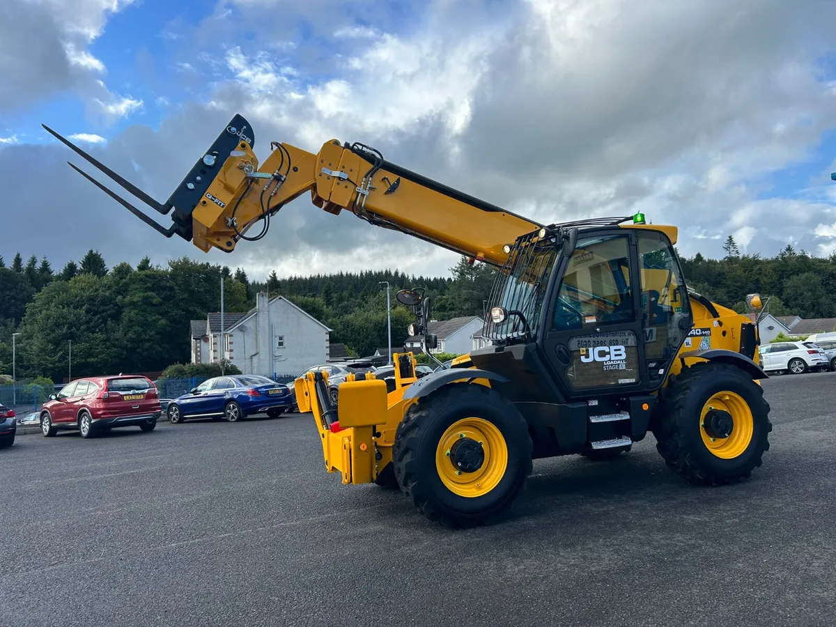 NEW 2025 JCB 540-140 Sway / AC / 3 Yr Warranty - Image 2