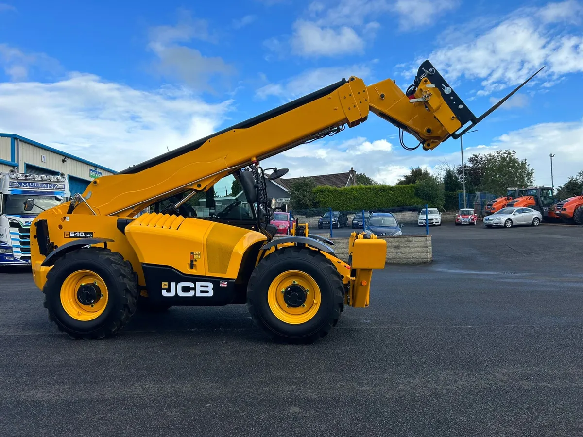 NEW 2025 JCB 540-140 Sway / AC / 3 Yr Warranty - Image 1