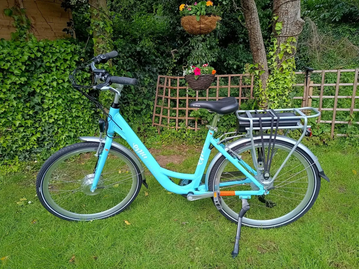 Beautiful Electric Bicycle in Pristine Condition - Image 1