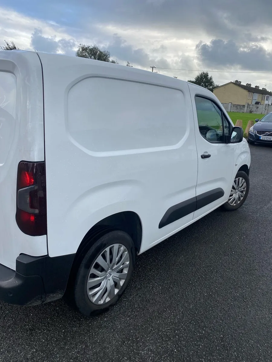 Peugeot - Image 3