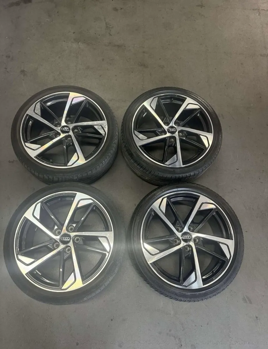 18 inch audi sport alloys - Image 1