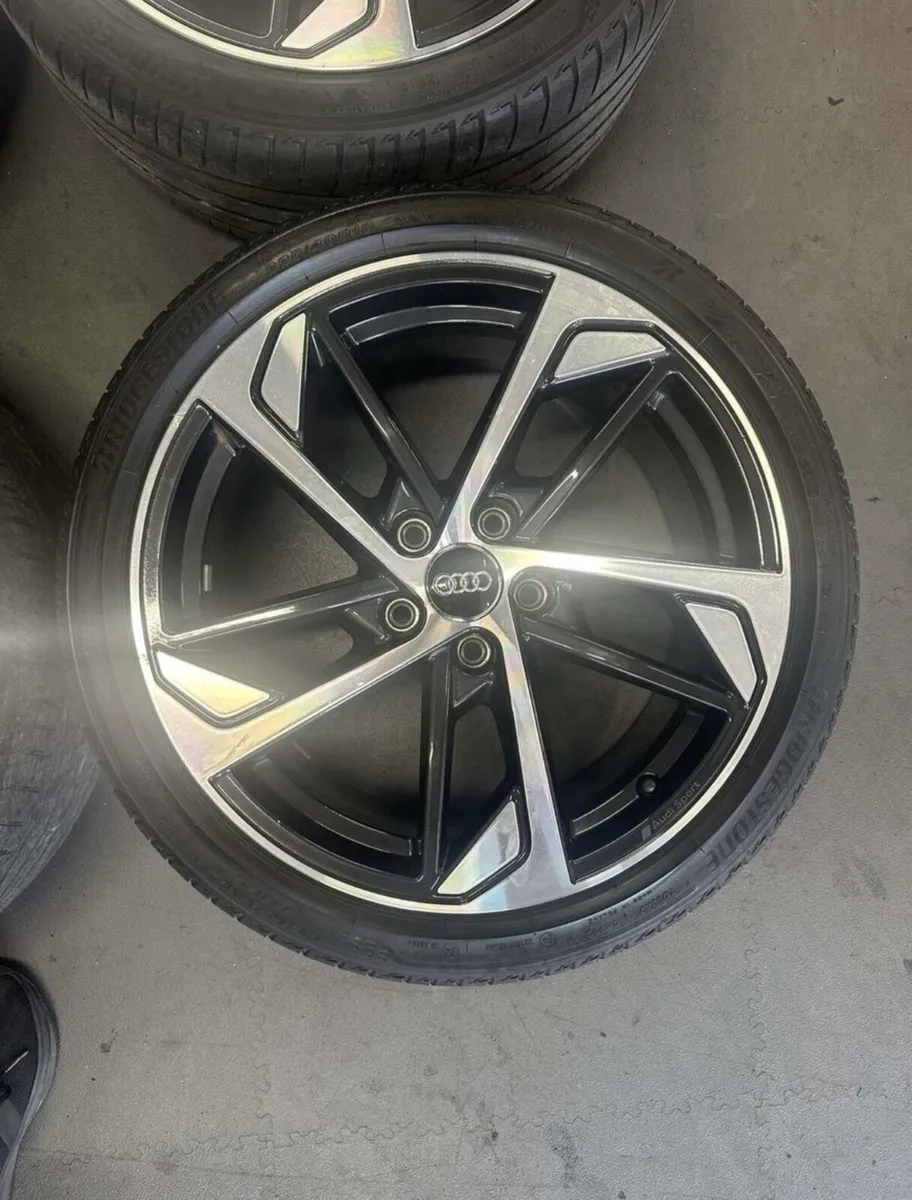 18 inch audi sport alloys - Image 2