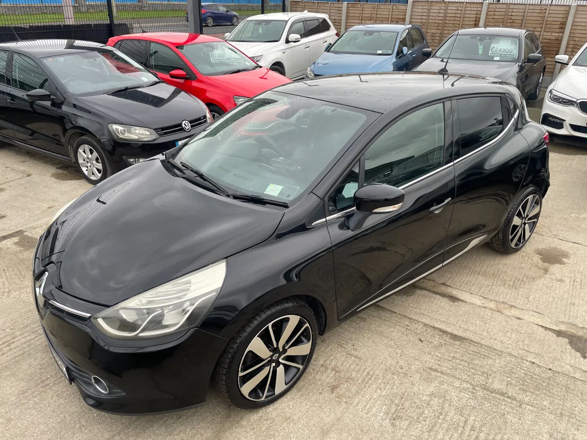151 Renault Clio 1.2 Petrol Automatic 5dr Model - Image 2