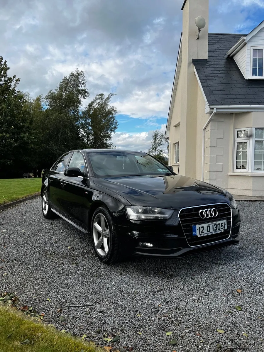 Audi A4 2012 - Image 1