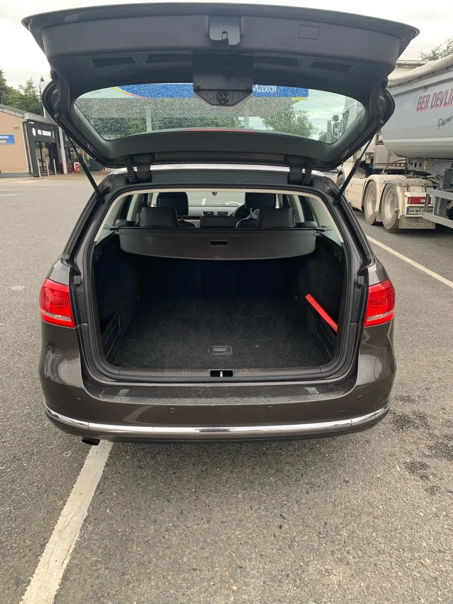 Vw Passat estate 1.6tdi highline - Image 3