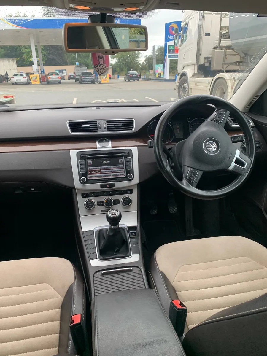 Vw Passat estate 1.6tdi highline - Image 4