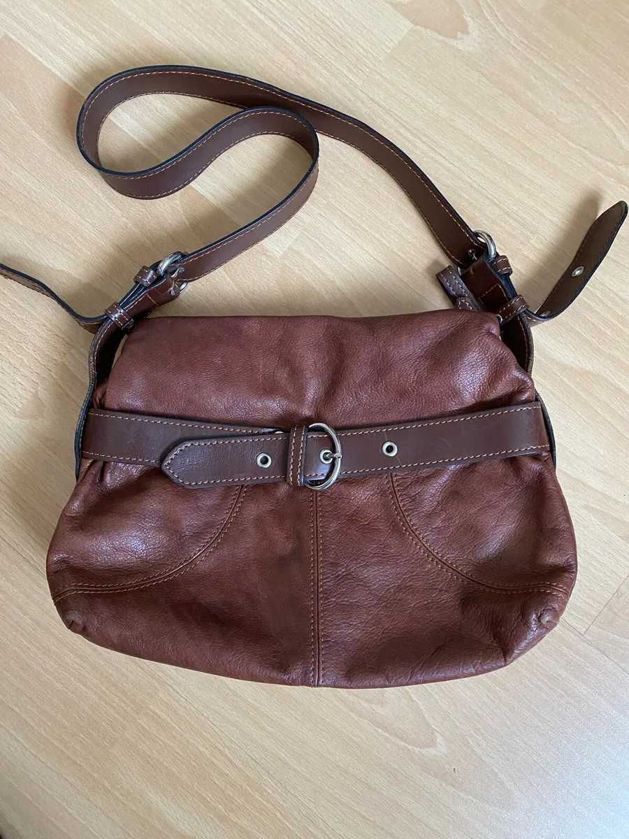Gianni Conti Leather Shoulder Bag - Image 2