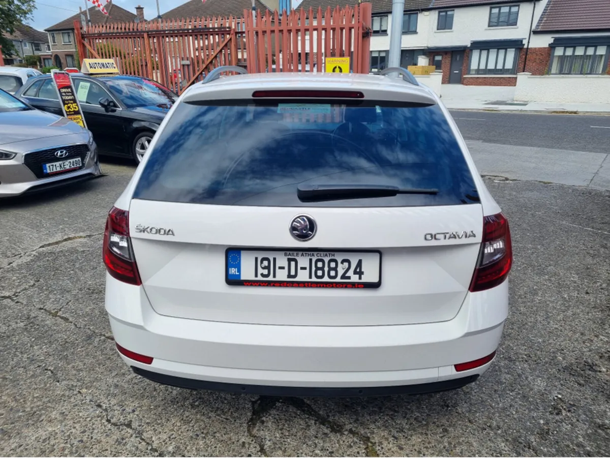 Skoda Octavia AMBITION 1.6 TDI 115HP 4DR (NCT 02-2 - Image 4