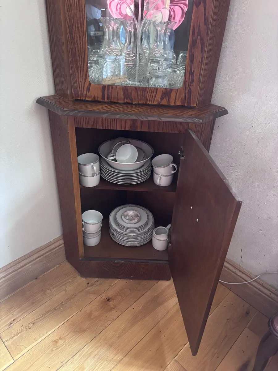 Solid oak cabinet - Image 2