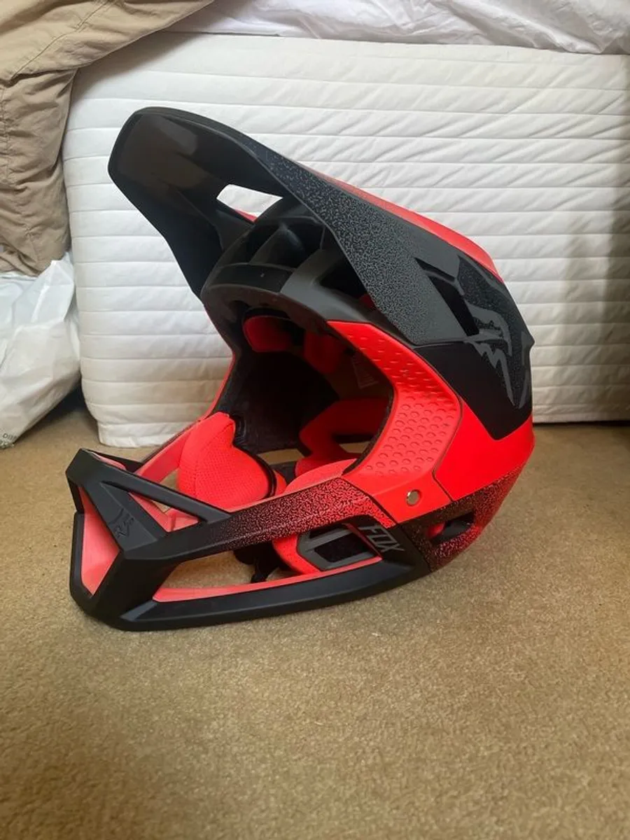 Fox proframe mips mountain bike full face helmet - Image 1