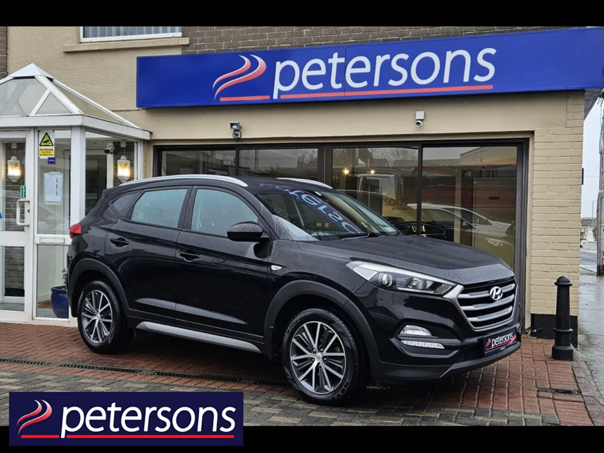 Hyundai Tucson TL ACTIVE X 5DR AUTOMATIC - LOW MIL - Image 1
