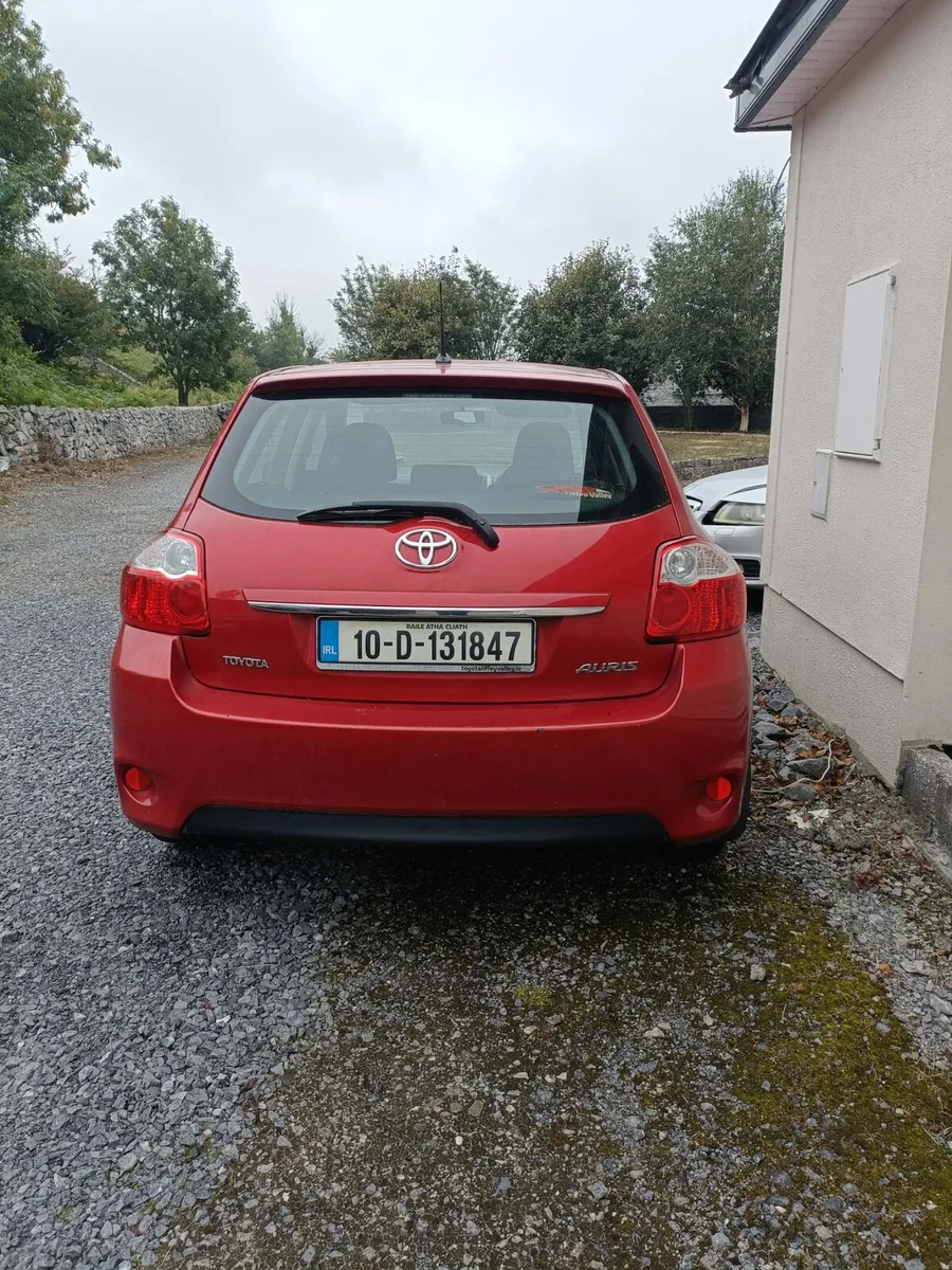 Toyota Auris Needs repair - Image 1