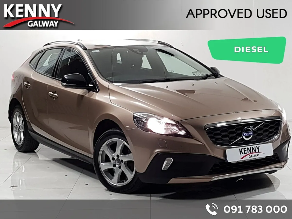 Volvo V40 V40CC D2 SE ED 5DR - Image 1