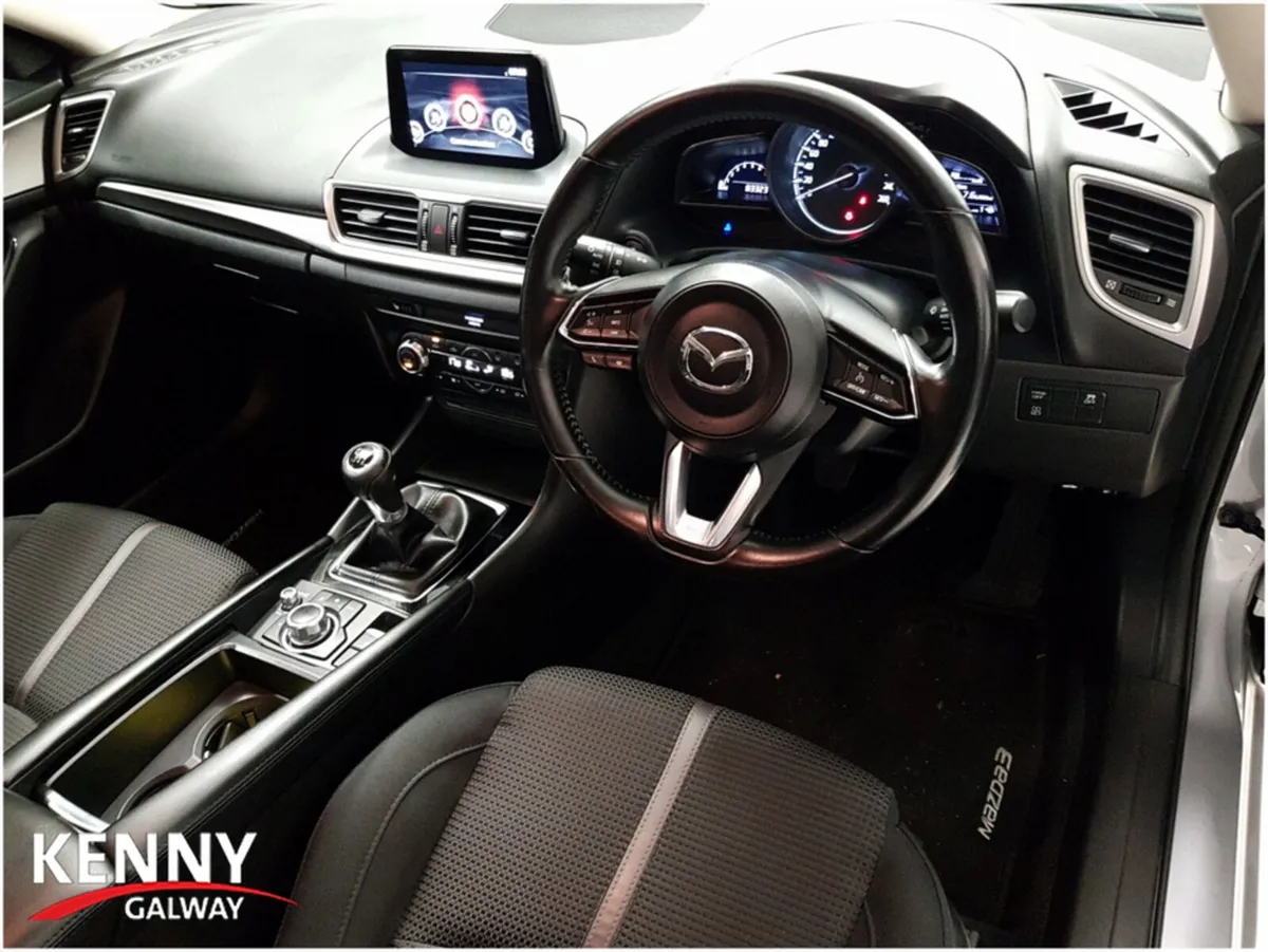 Mazda Mazda3 1.5P 100PS EXECUTIVE SE 4DR - Image 2