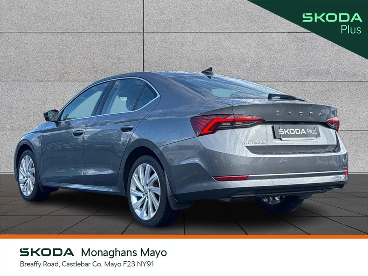 Skoda Octavia STYLE 2.0 TDI 115HP 5DR - Image 3