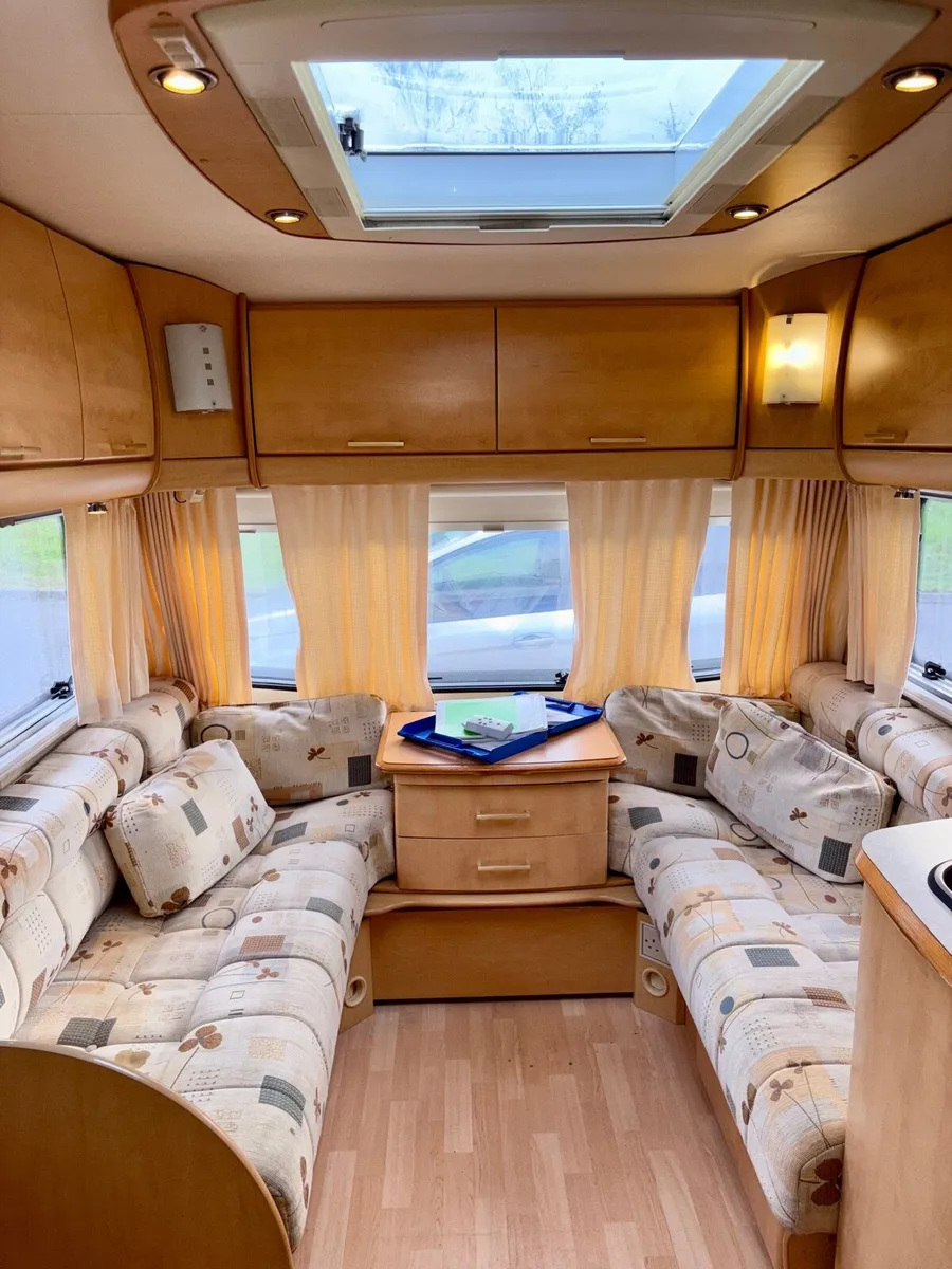 Bailey Senator Caravan 4/5 berth - Image 2