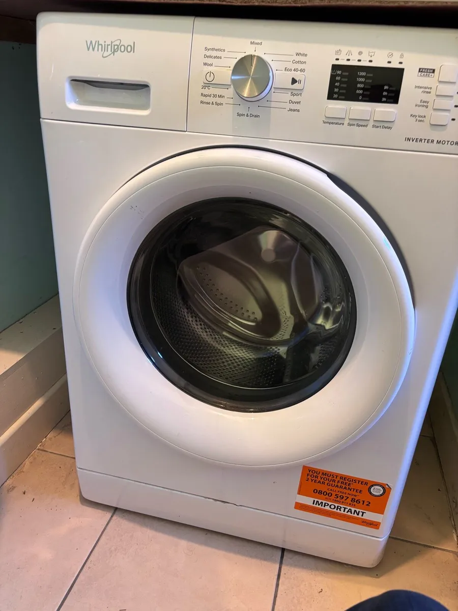 Whirlpool washing machine 7kg Excellent condition - Image 1