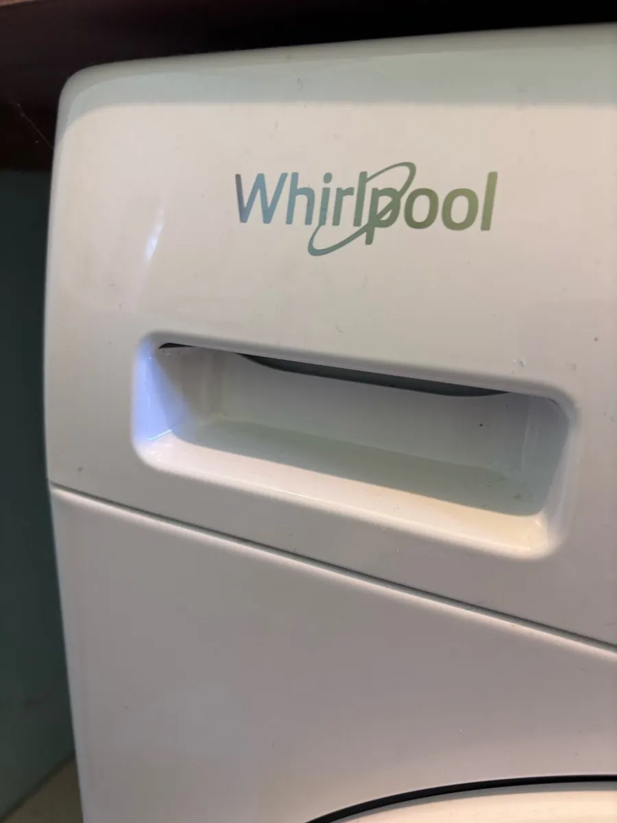 Whirlpool washing machine 7kg Excellent condition - Image 2