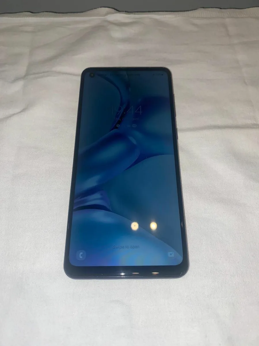 Samsung Galaxy A21s - Image 1