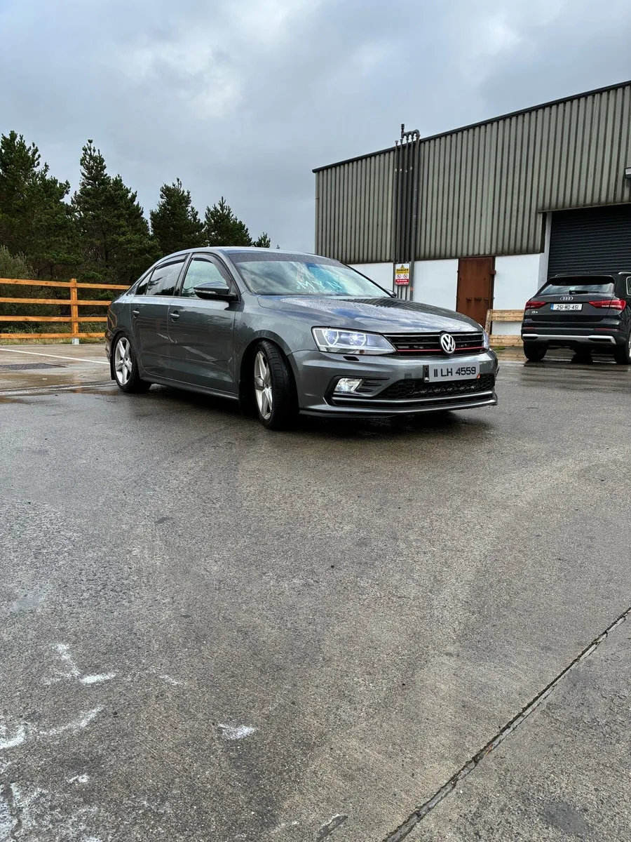 Volkswagen Jetta Mk6 - Image 2