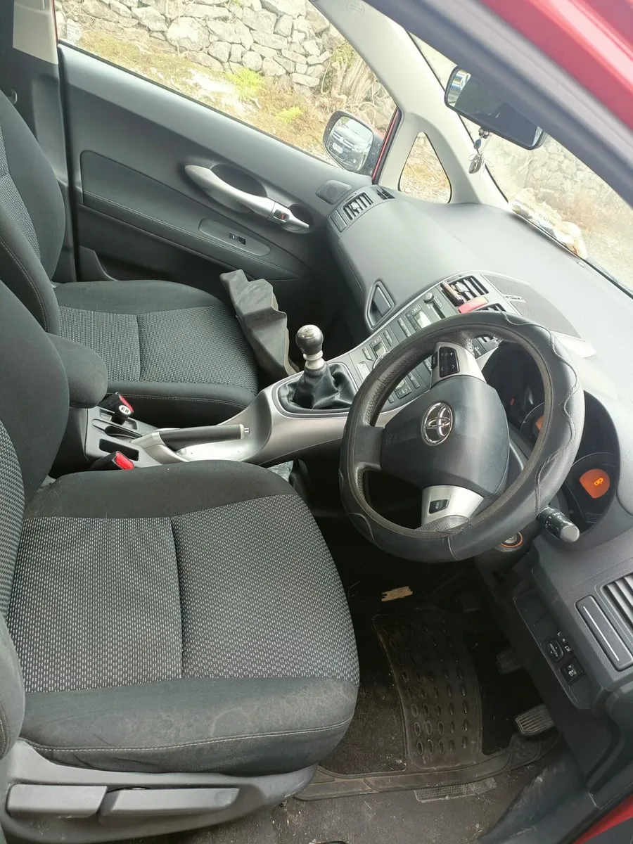 Toyota Auris Needs repair - Image 3