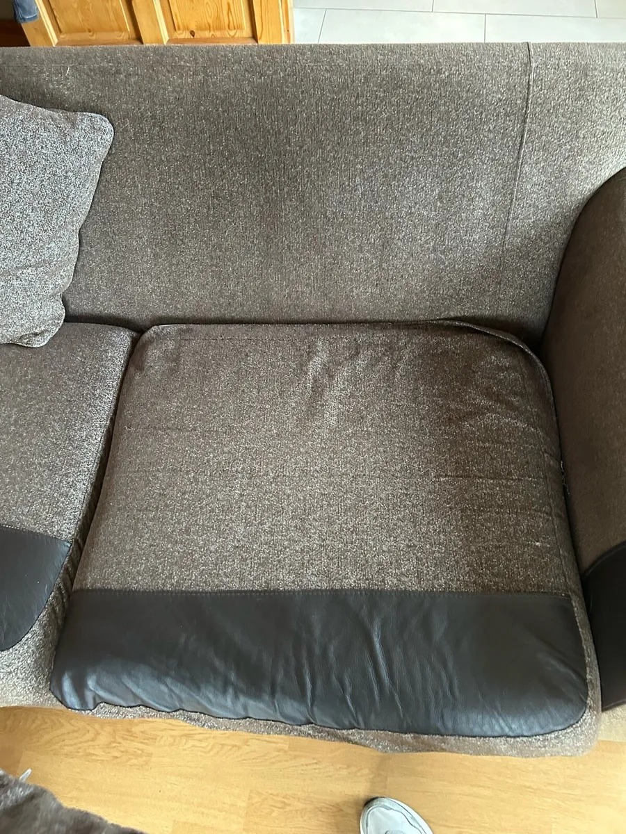 Couch - Image 3