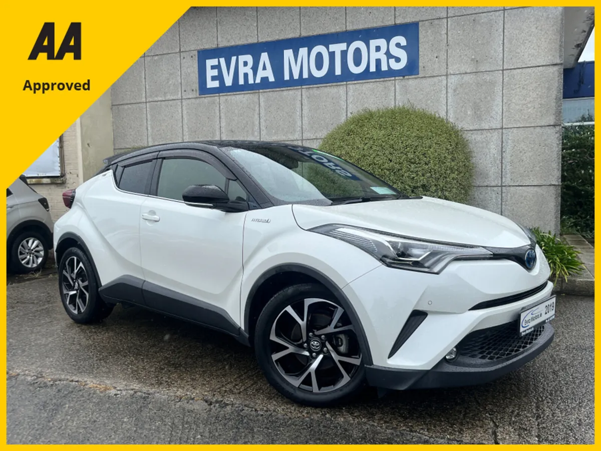 Toyota C-HR SOL AUTOMATIC 1.8 PETROL //HIGH SPEC// - Image 1
