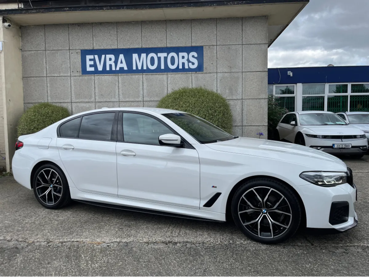 BMW 5-Series M-SPORT 520D 2.0 DIESEL AUTOMATIC MHE - Image 3