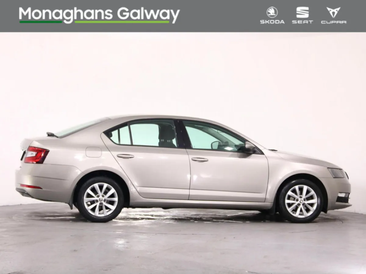 Skoda Octavia AMBITION 1.6 TDI 115HP 4DR - Image 3
