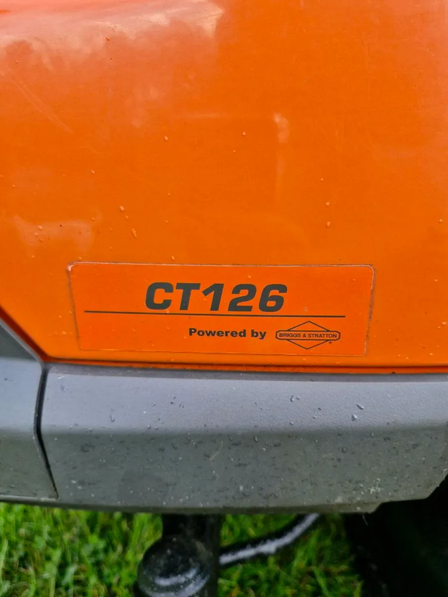 Husqvarna Ride on  Lawnmower CT126 - Image 4