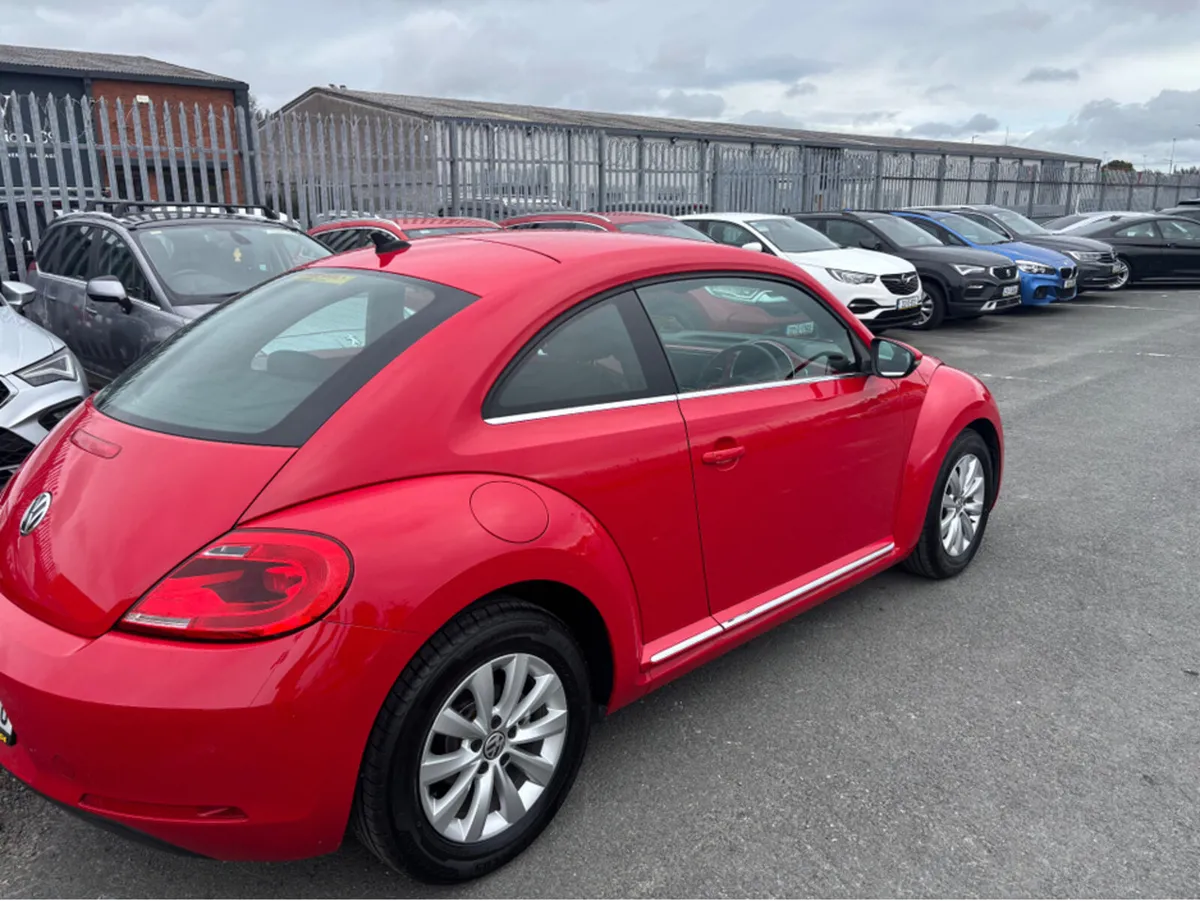 Volkswagen Beetle 1.2 TSI DSG AUTO only 84000 kms - Image 3