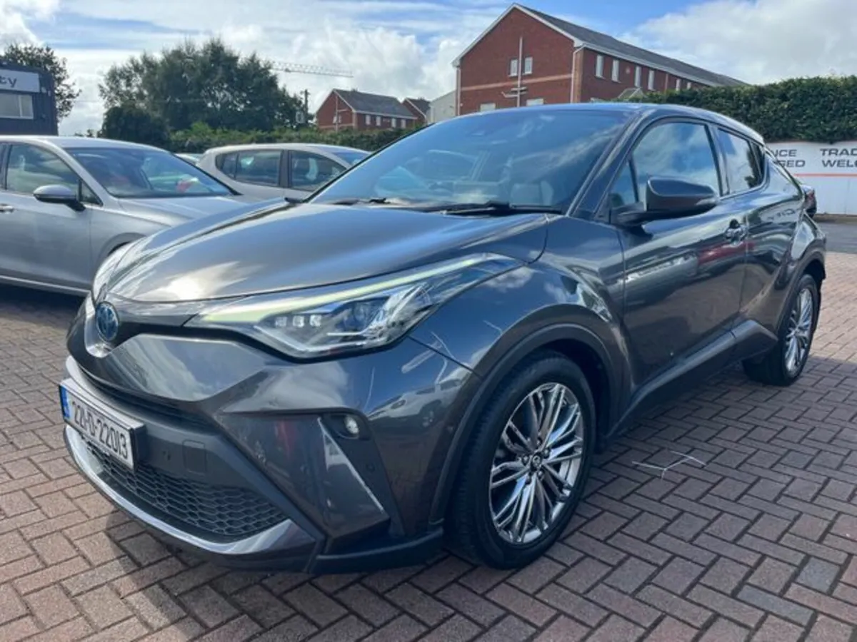 Toyota C-HR Hybrid SOL 4DR Auto - Image 2