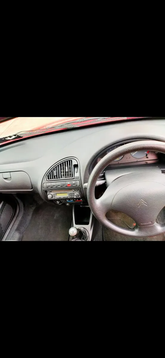 2001 Citroën Saxo - Image 2