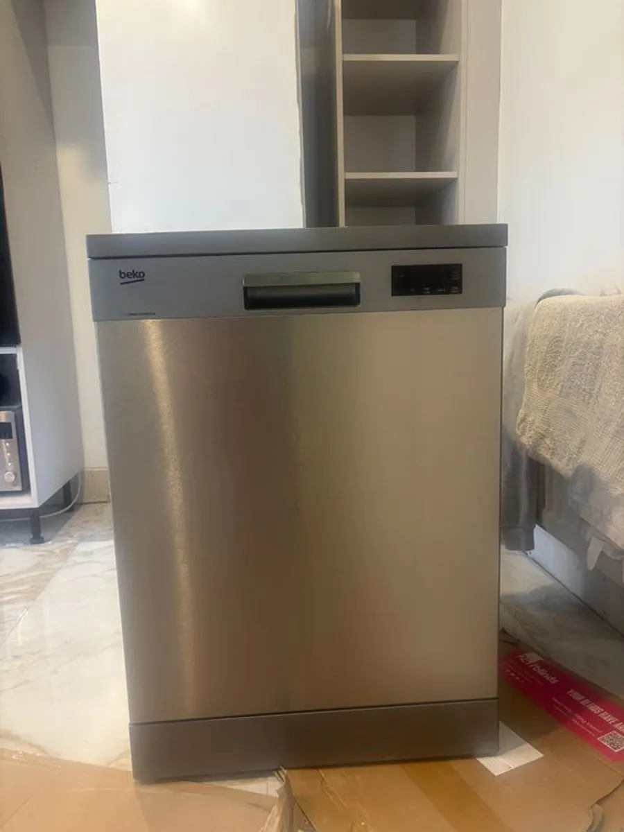 Dishwasher - Image 1