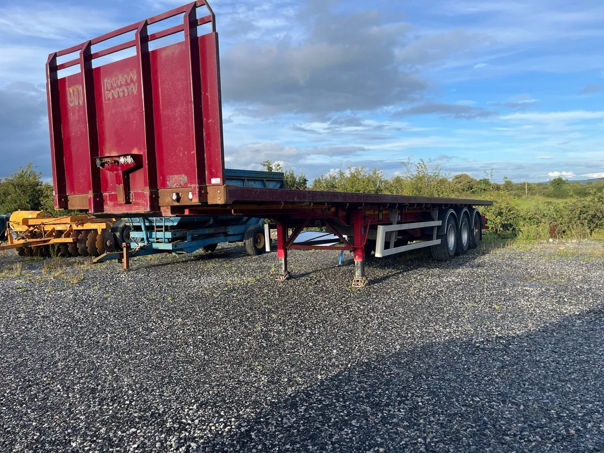 SDC 40 ft flat moffet brackets - Image 1