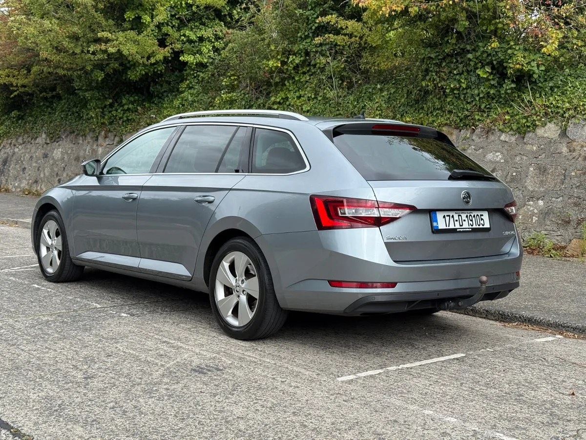 SKODA SUPERB 2017 COMBI STYLE FSH BELT DONE - Image 3