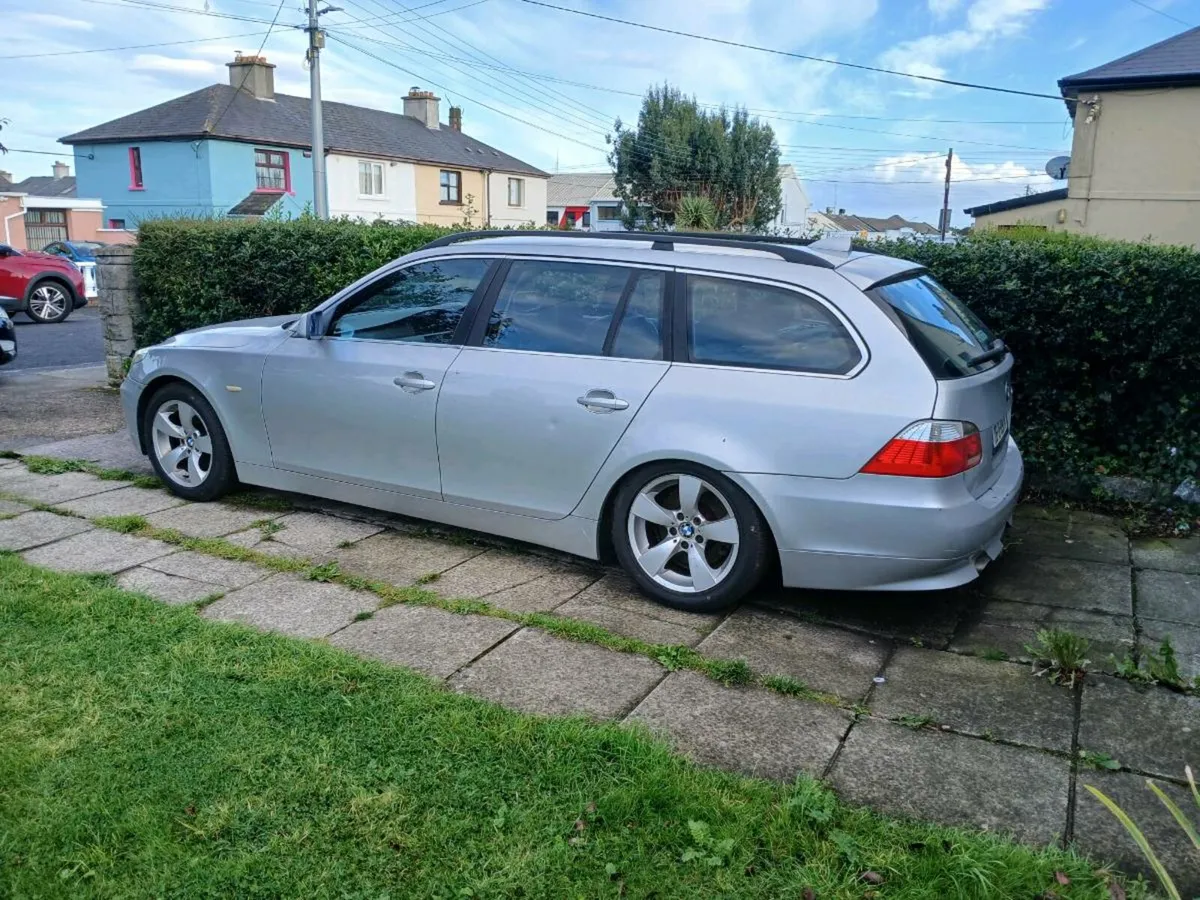 520D TOURING - Image 4