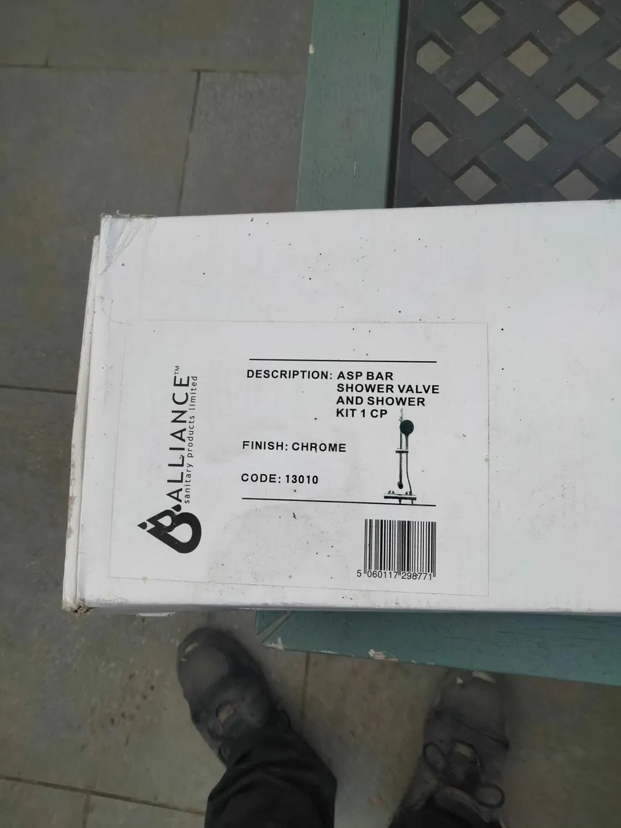 Alliance shower kit - Image 1